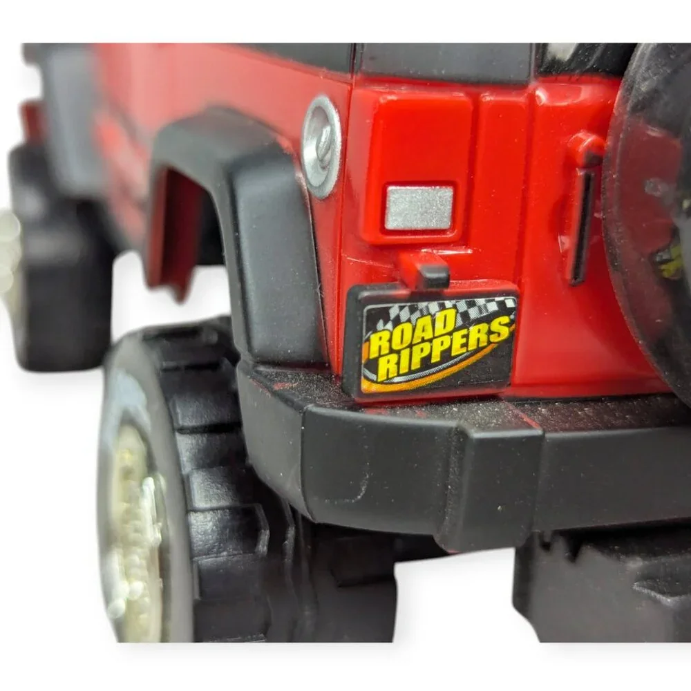 Road Rippers Jeep Wrangler Rubicon Off Road Crew w/Lights & Sounds Toy Car WORKS